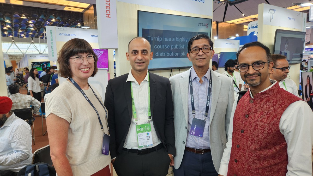 Turnip Innovations and Qualcomm representatives at the Deep Tech Entrepreneurship course launch